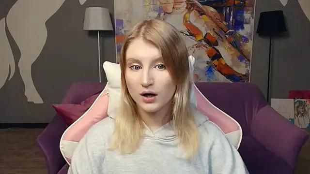 LisaRais — more smiles today