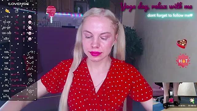 LiSinDoll on StripChat 