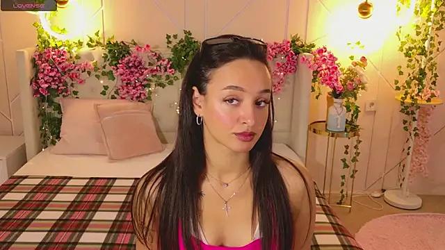 Lolly_Neal on StripChat 