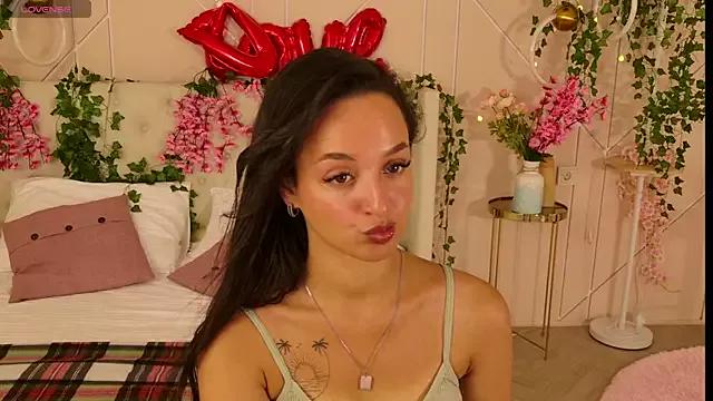 Lolly_Neal on StripChat 