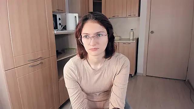 LorrieDegonia on StripChat 