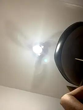 lucioliveira — Ficar peladinha