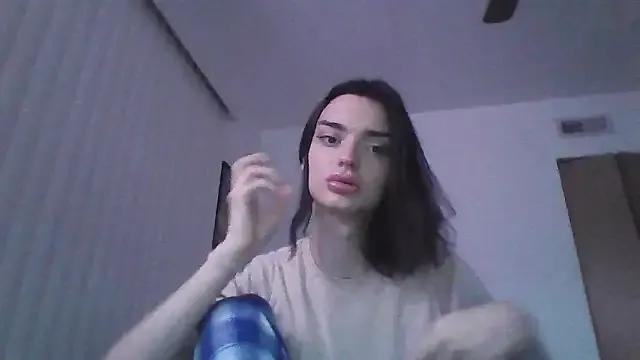 Luna_Samosienko — I'll put the plug inside me  LIVE