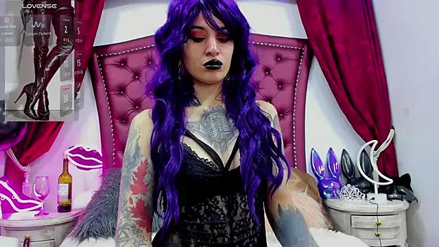 Maddissonlove on StripChat 