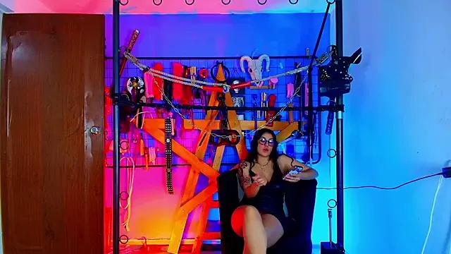 Misstresss_aurora_bdsm on StripChat