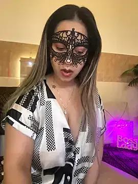 Money-Bitchs — Freechat on StripChat