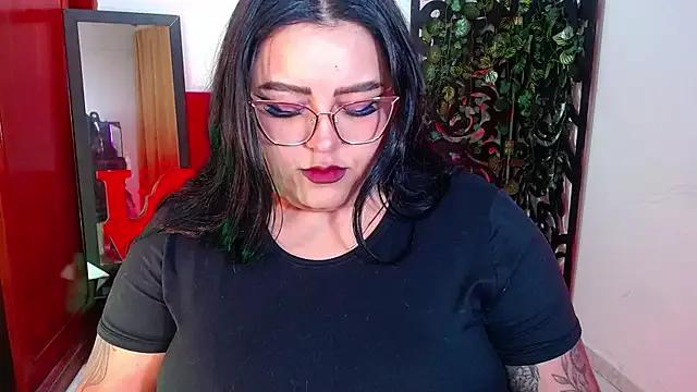 moon_sunflower on StripChat 