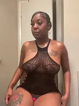 ObsessedWLyla — King gets control for 5 min 
