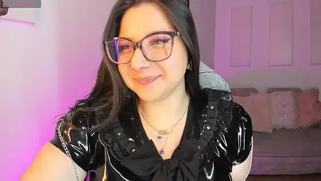 Roxxanne_Bail on StripChat 