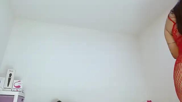 sashacreamy_ on StripChat 