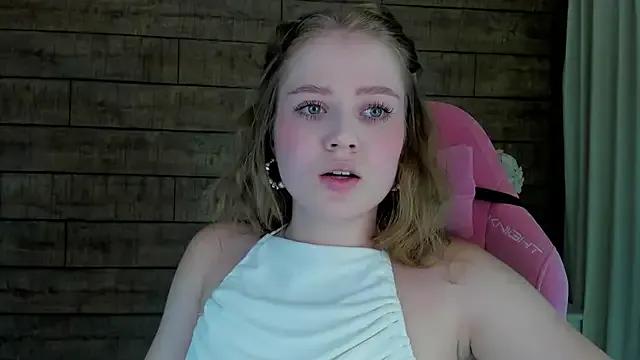 Private SelinSwarovski on StripChat