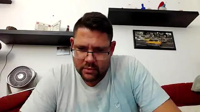 sexykevin17cm — Freechat on StripChat