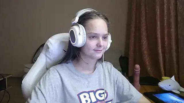 SharybbFace — Freechat on StripChat