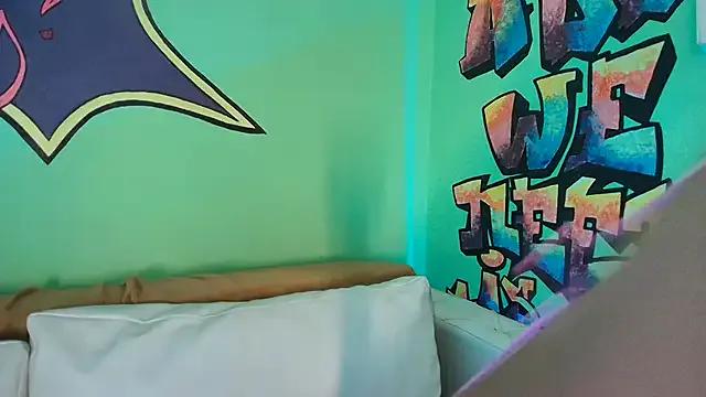 TamaraSavage on StripChat