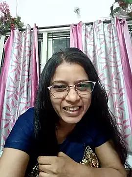 thanusi_2 — Freechat on StripChat