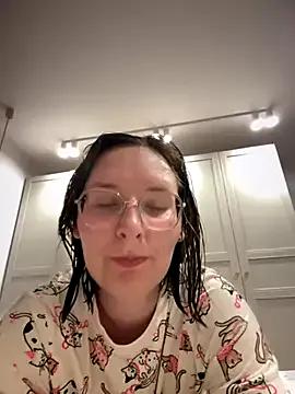 The_Snowwhitee — KFC! Toy near People  Last Tip Vid