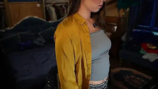 VanessaDoyle — dance for you + boobs naked