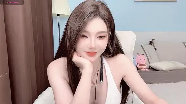 ViViennepp — Private on StripChat