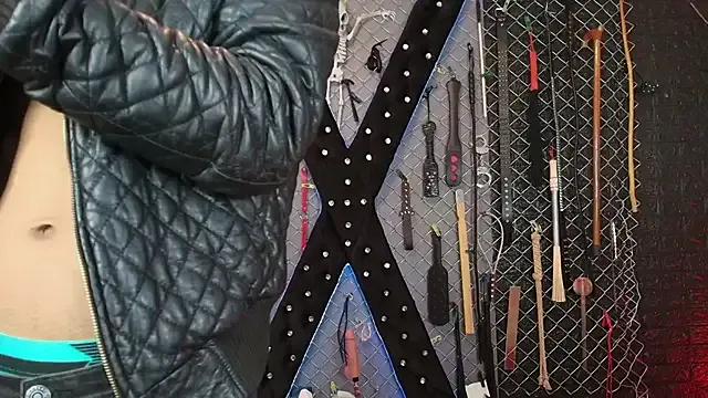 Warick_and_Aria_bdsm_ — 29 spank with wood without mercy