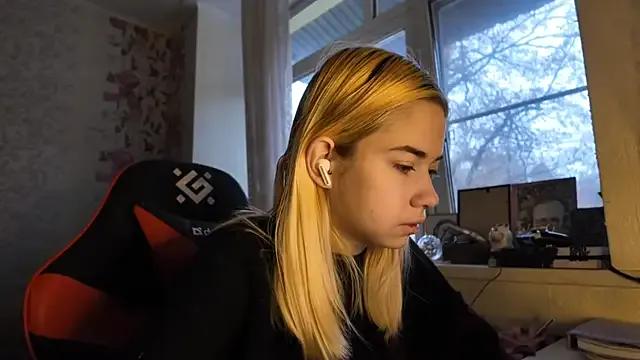 Witching_Moon — Caress my tummy